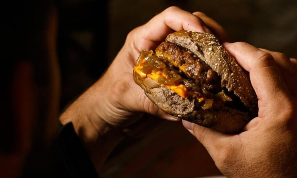 Hamburgueria Gira Mundo - Hamburgueria em Arraial d'Ajuda | Visite Arraial d'Ajuda