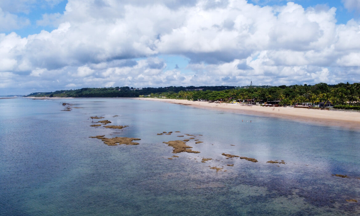 Praia de Araçaípe - Arraial d'Ajuda, Bahia.